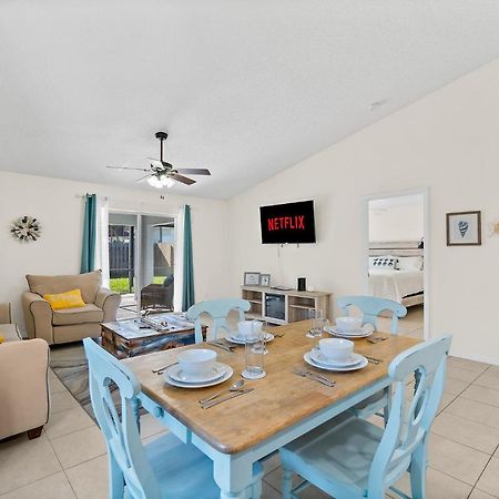Oceanview Haven - 2Br Beach Townhome With Patio, Shared Heated Pool Steps From Paradise Beach Park! Melbourne Exterior foto